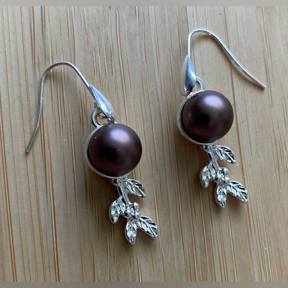 Swarovski Chocolate Brown crystal pearls set in Martha Stewart design NEW